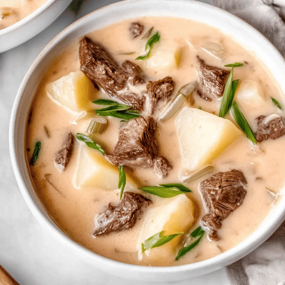 Creamy Steak and Potato Soup for Ultimate Comfort in Winter